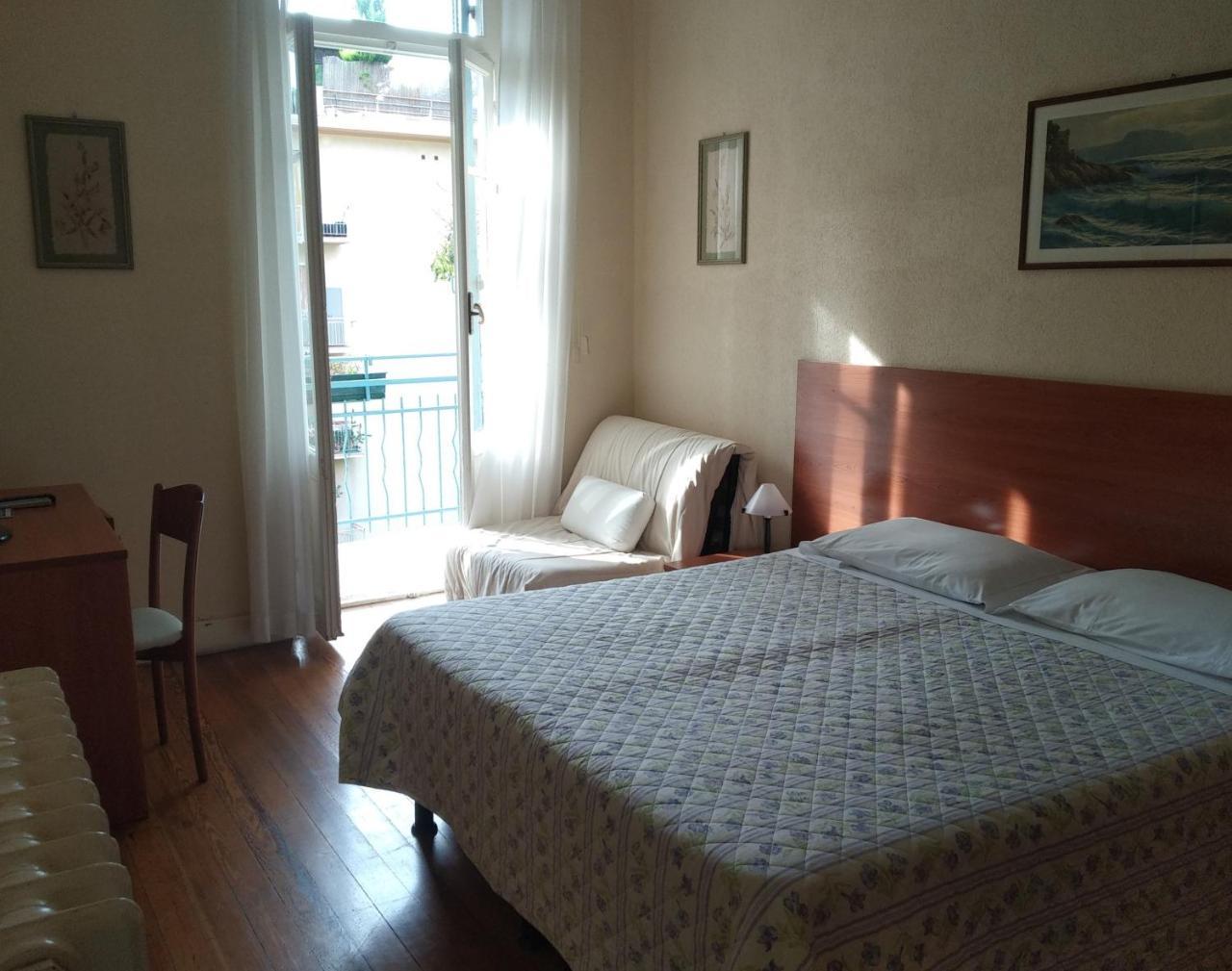 Hotel Lucciola Bordighera Ngoại thất bức ảnh