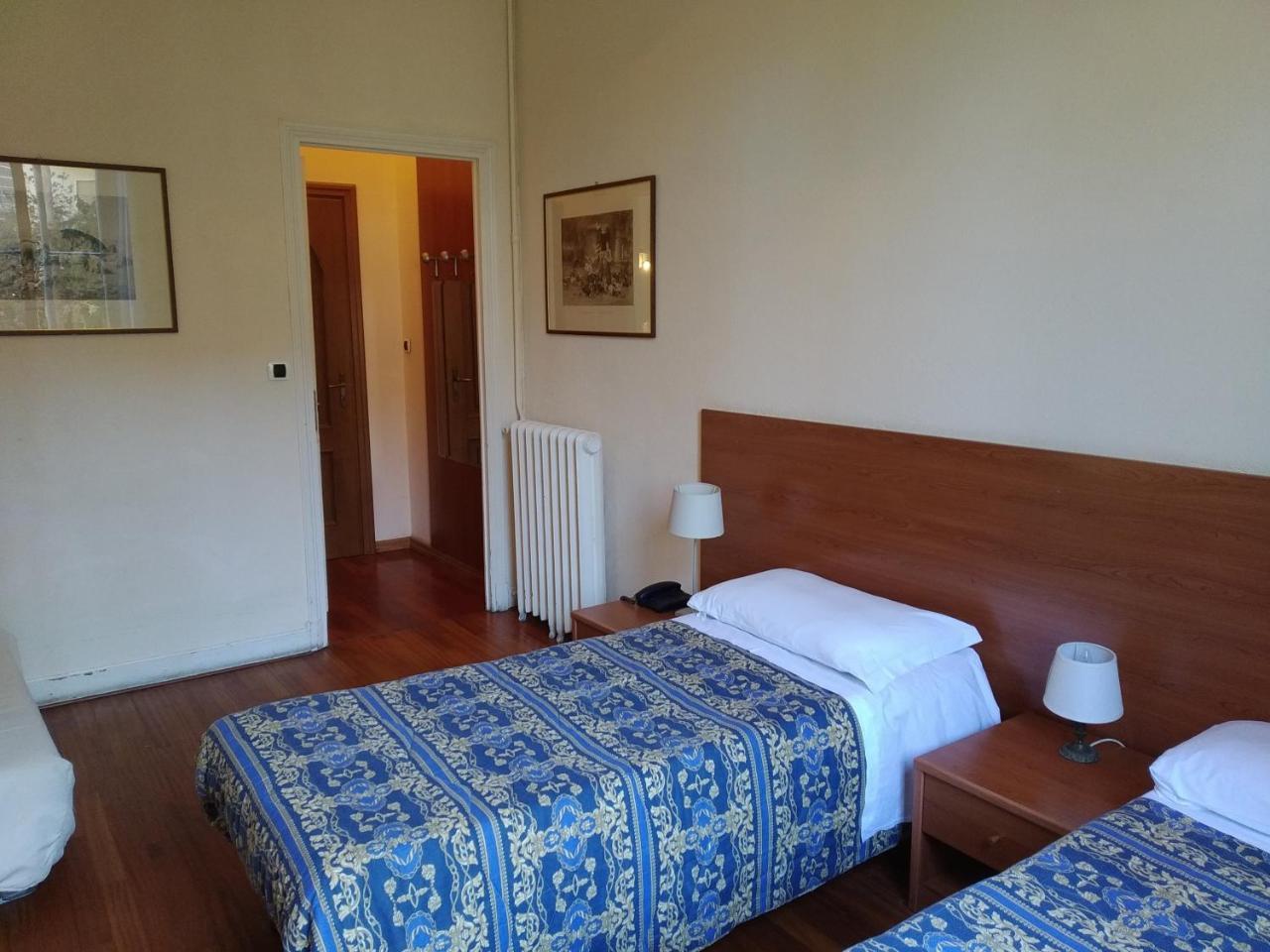 Hotel Lucciola Bordighera Ngoại thất bức ảnh