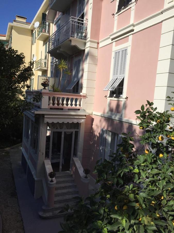 Hotel Lucciola Bordighera Ngoại thất bức ảnh
